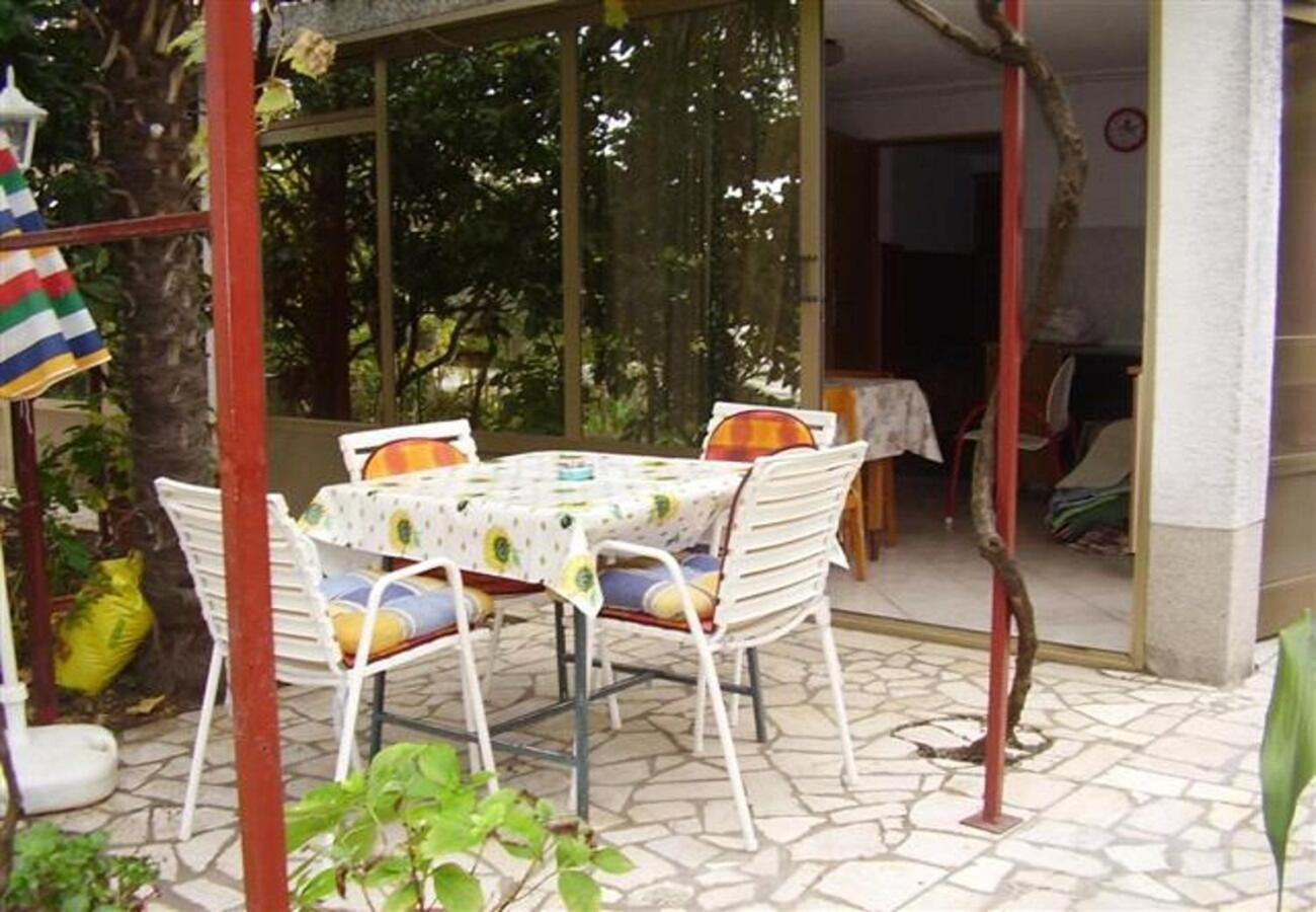 Apartments Olgi - Free Parking Crikvenica Exterior foto